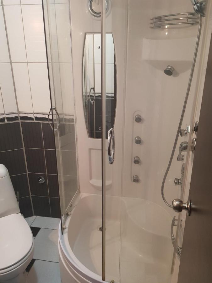 Vilaelenamarko Budva Eksteriør billede